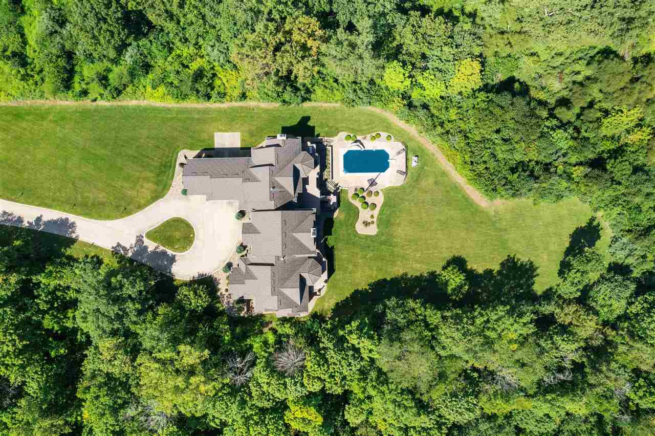 2310 NE Lakeridge Place North Liberty IA 52317