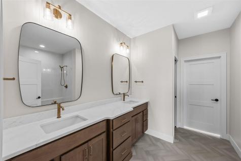 5501 Silver Ridge Road Marion IA 52302