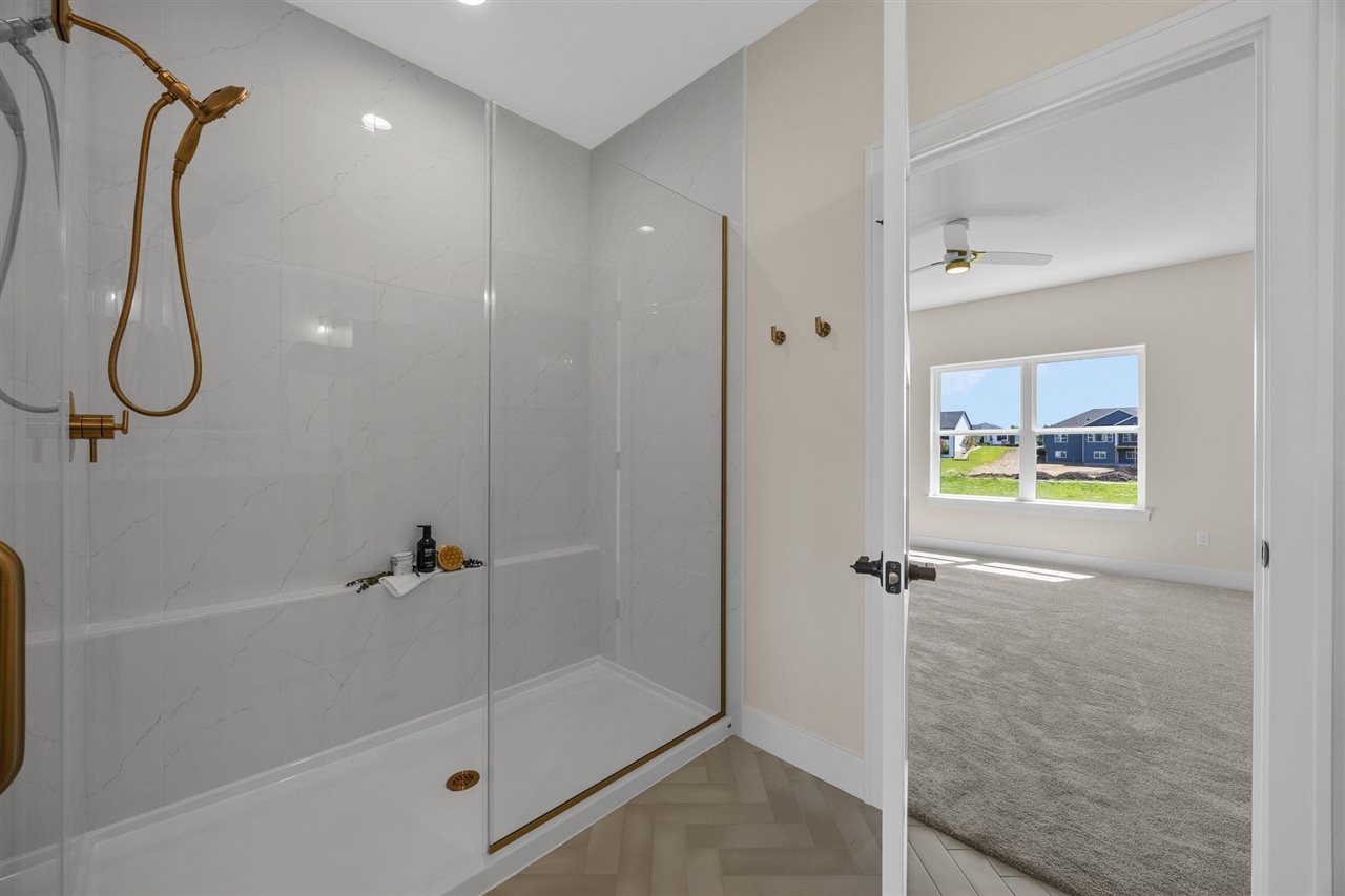 5501 Silver Ridge Road Marion IA 52302