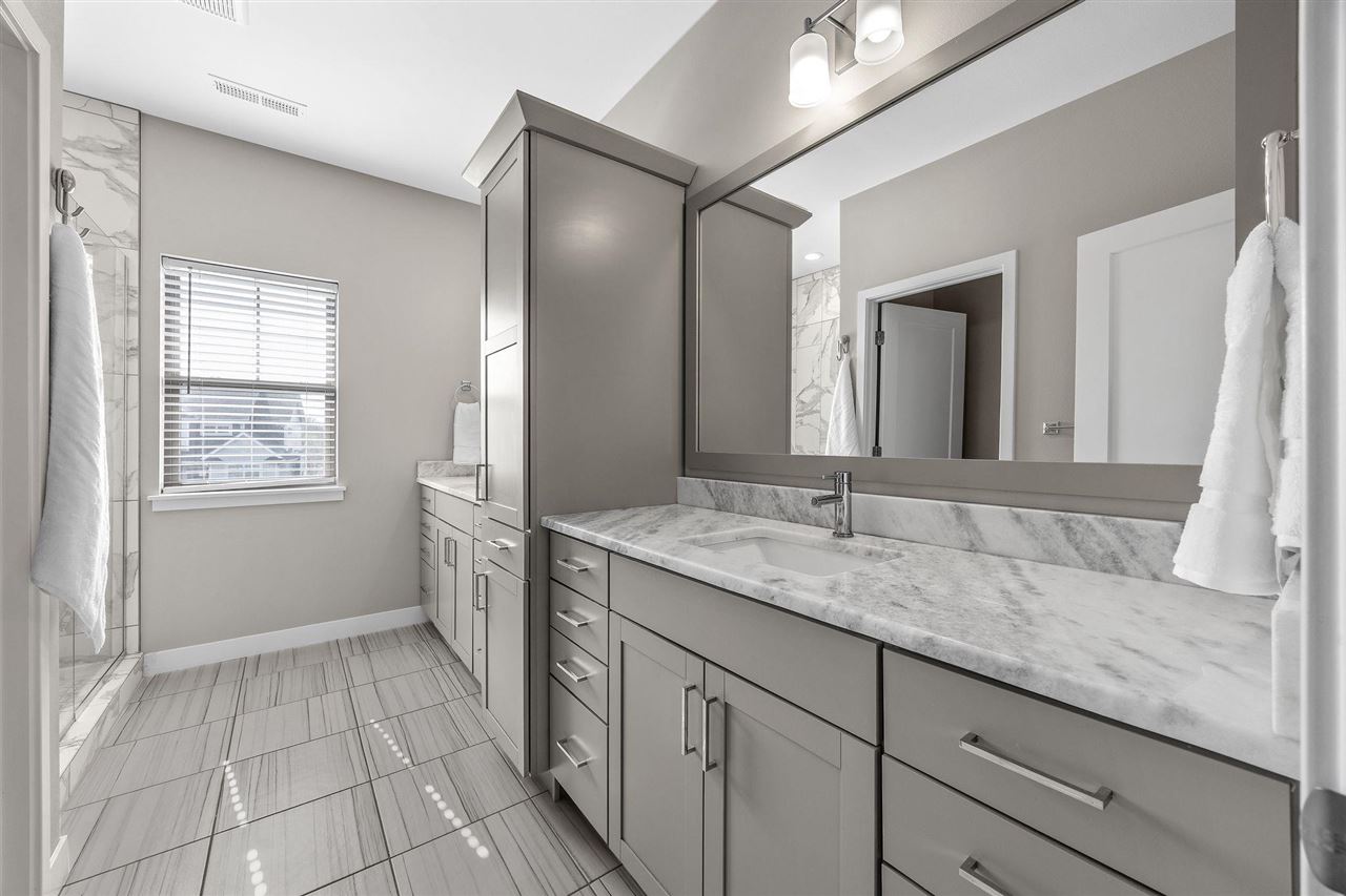 1030 Highland Park Avenue Coralville IA 52241