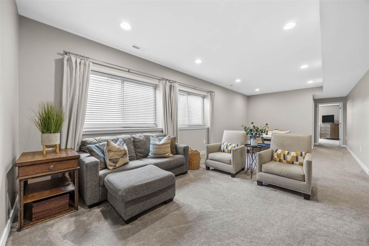 1030 Highland Park Avenue Coralville IA 52241