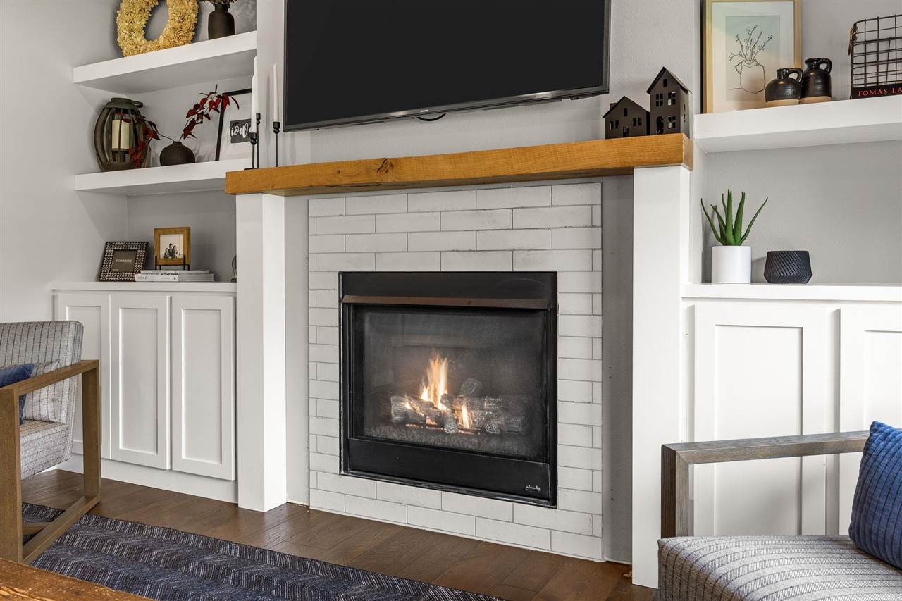1030 Highland Park Avenue Coralville IA 52241