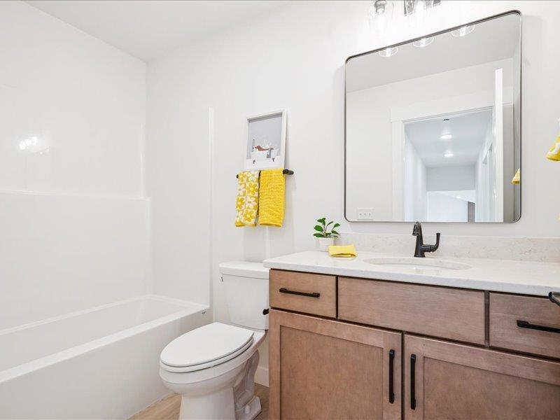 219 Eversull Lane Iowa City IA 52245