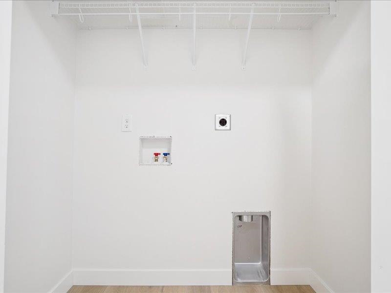 219 Eversull Lane Iowa City IA 52245