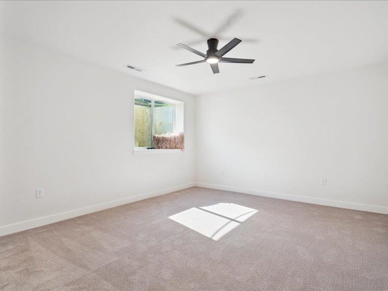 219 Eversull Lane Iowa City IA 52245