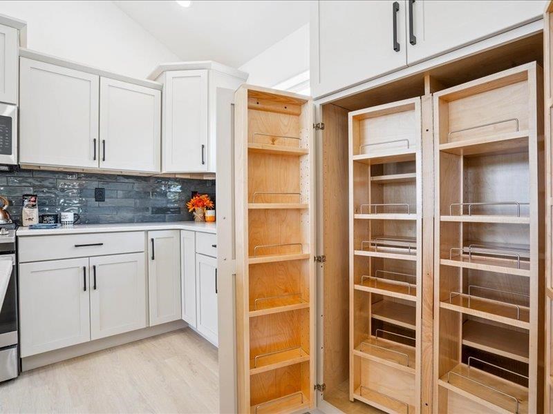 219 Eversull Lane Iowa City IA 52245