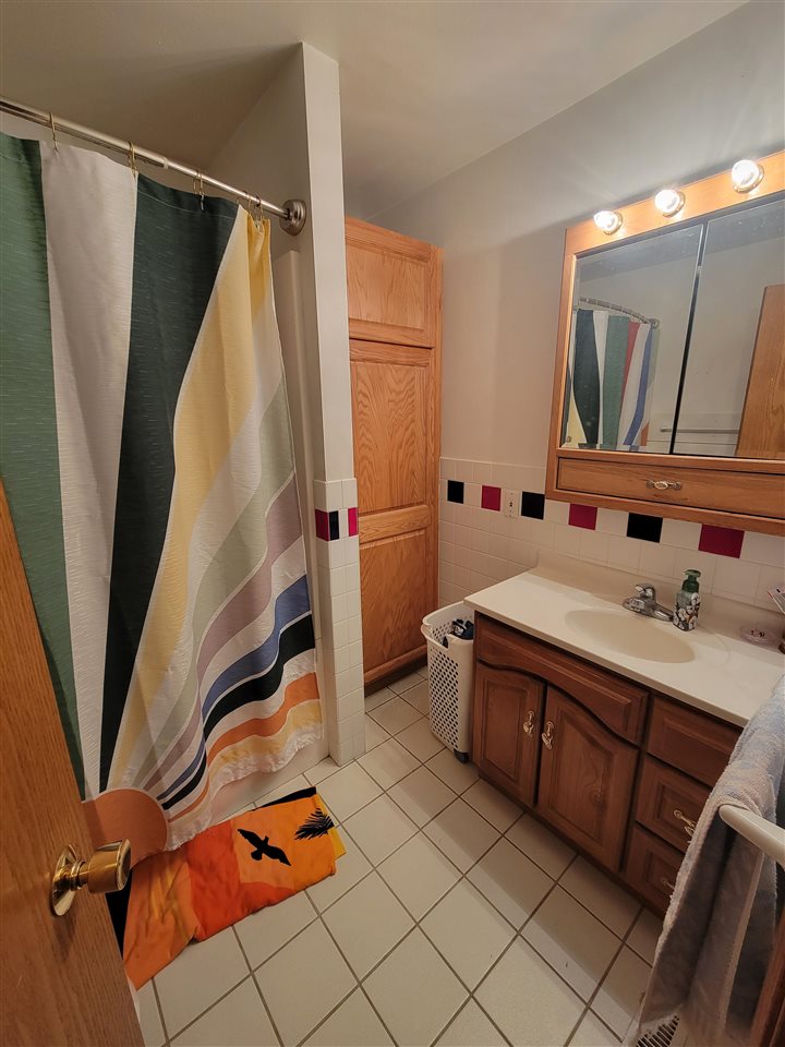 718 5th Avenue Place Coralville IA 52241