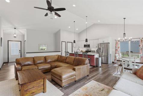 211 Dawson Drive West Branch IA 52358