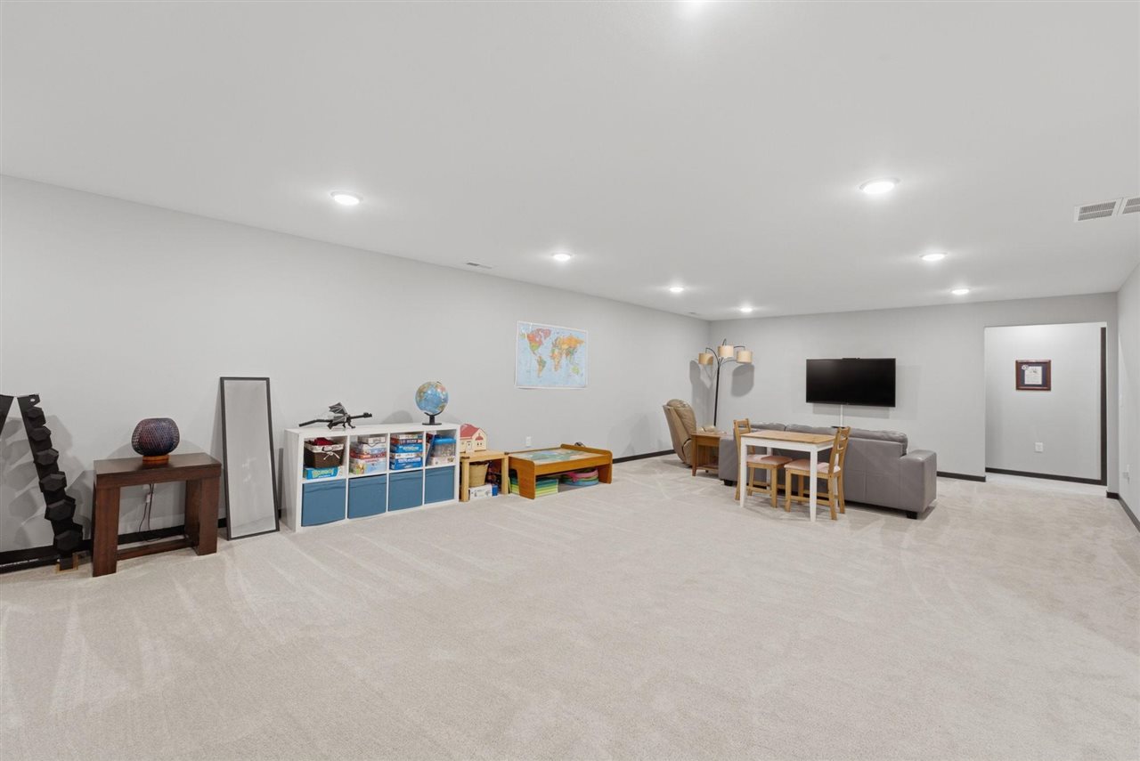 211 Dawson Drive West Branch IA 52358
