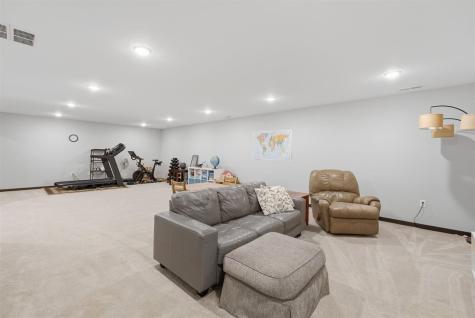 211 Dawson Drive West Branch IA 52358