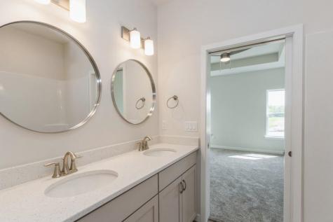 1022 Highland Trail Solon IA 52333