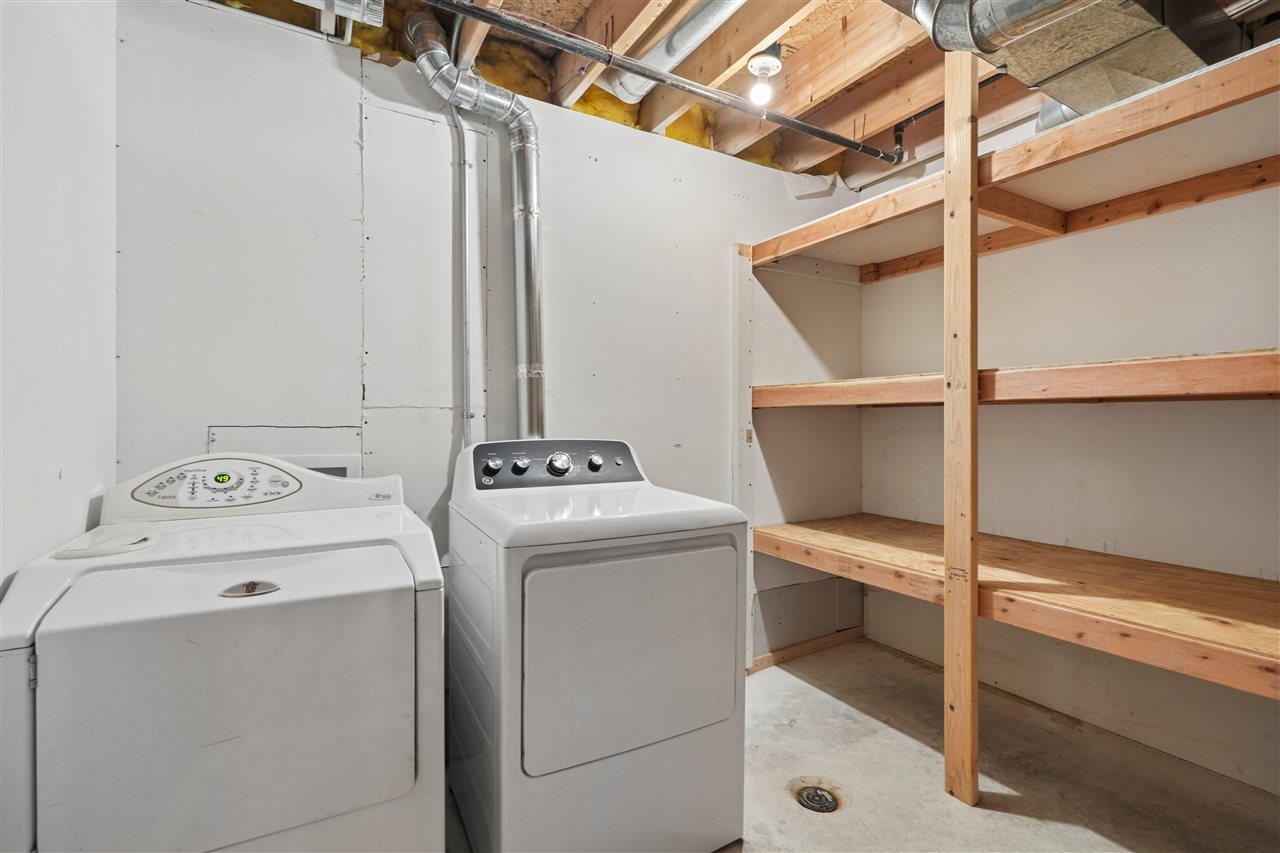 235 N 18th Avenue Hiawatha IA 52233