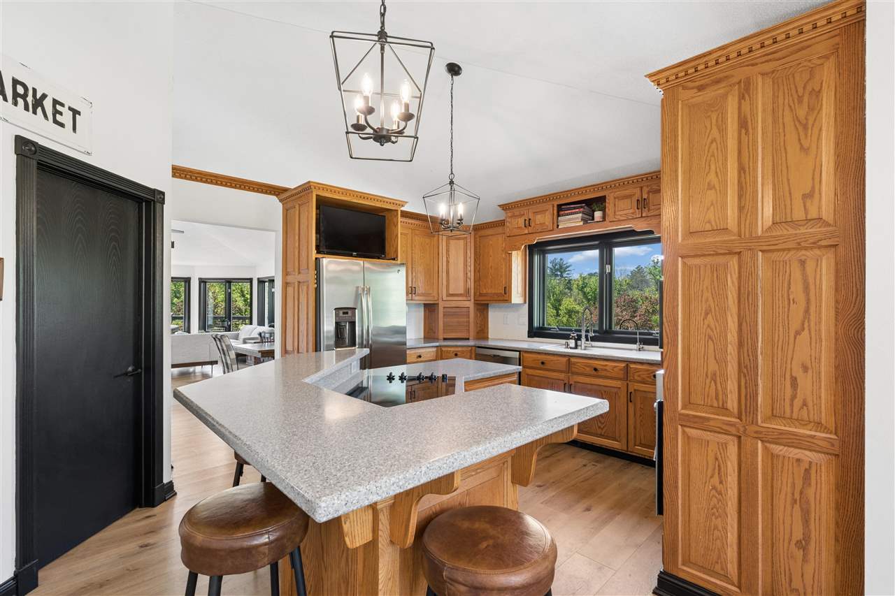 3313 Cedar Hill Drive Solon IA 52333