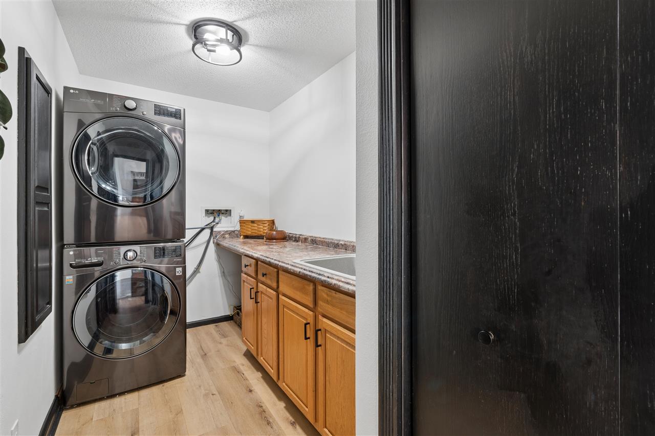3313 Cedar Hill Drive Solon IA 52333
