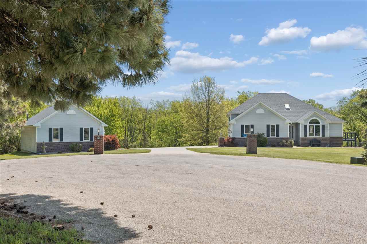 3313 Cedar Hill Drive Solon IA 52333