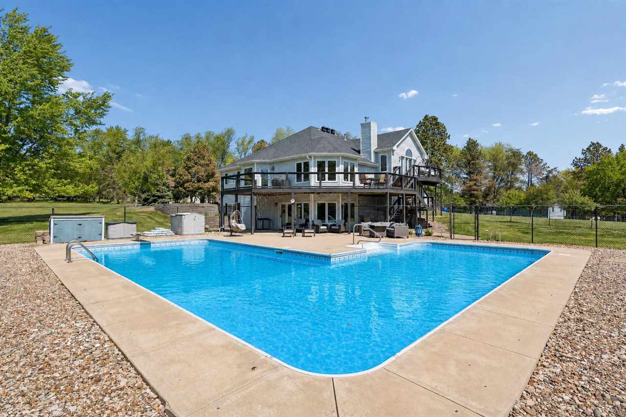 3313 Cedar Hill Drive Solon IA 52333