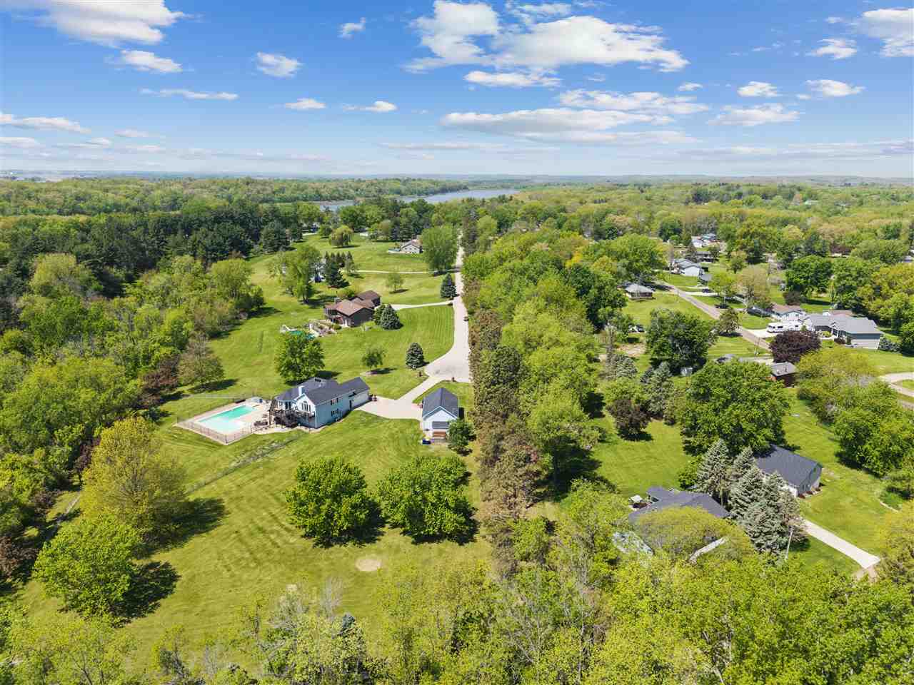 3313 Cedar Hill Drive Solon IA 52333