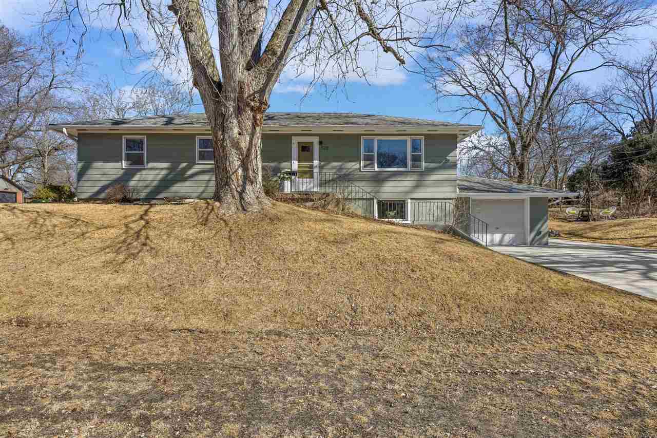 528 Beldon Avenue Iowa City IA 52246