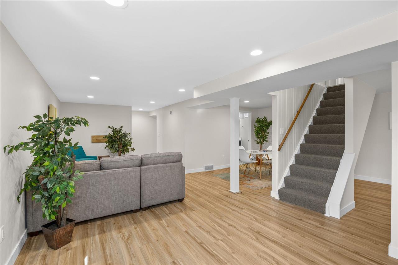 528 Beldon Avenue Iowa City IA 52246