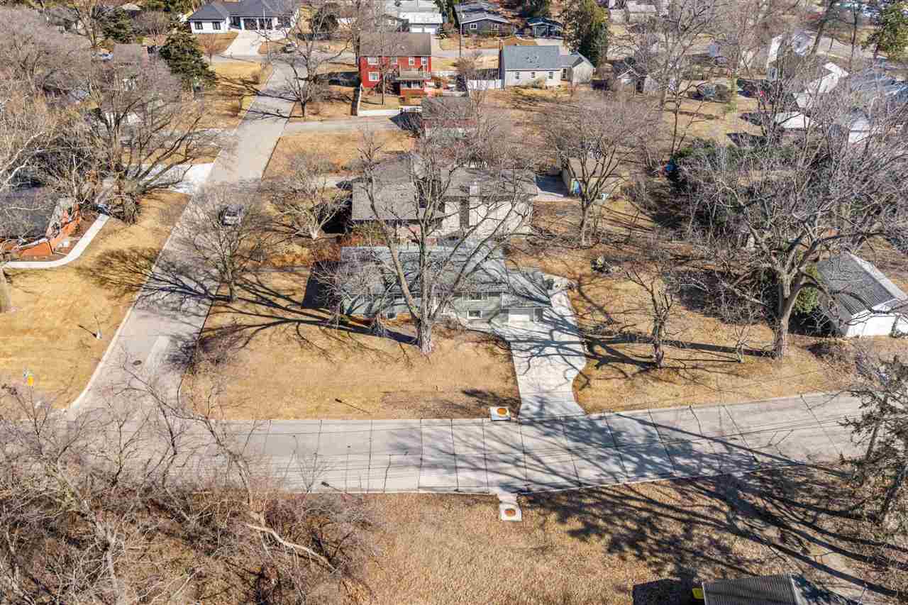 528 Beldon Avenue Iowa City IA 52246