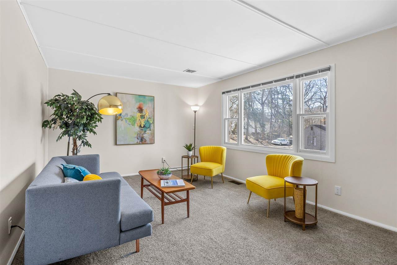 528 Beldon Avenue Iowa City IA 52246