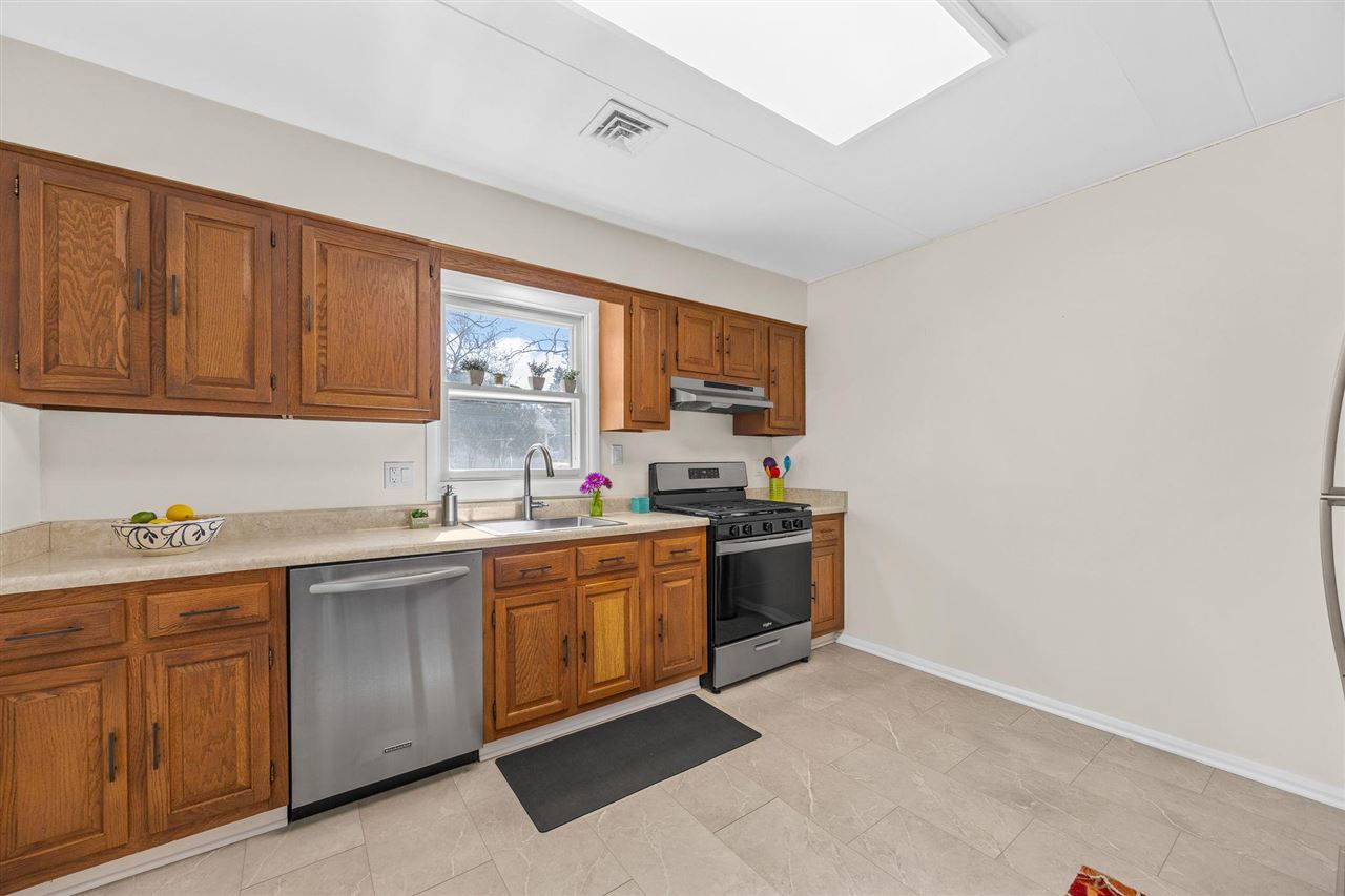 528 Beldon Avenue Iowa City IA 52246