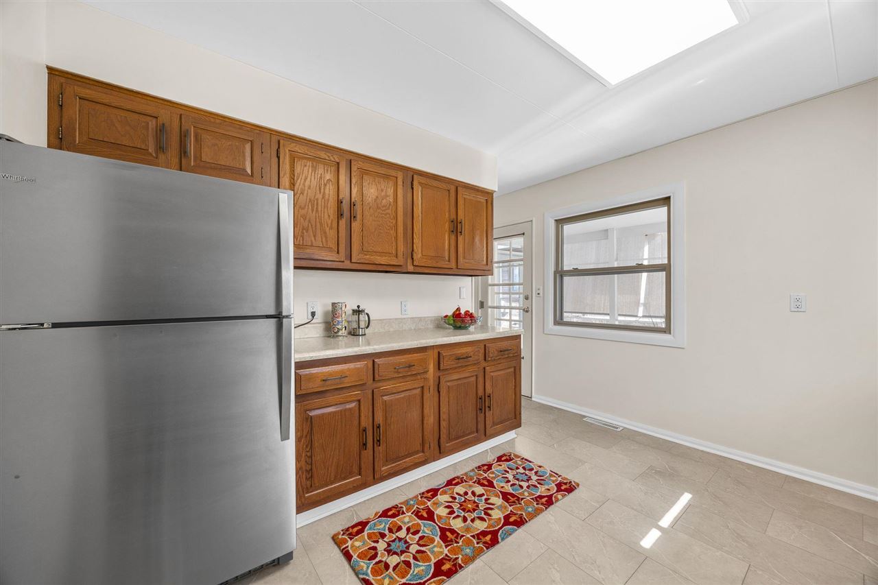 528 Beldon Avenue Iowa City IA 52246