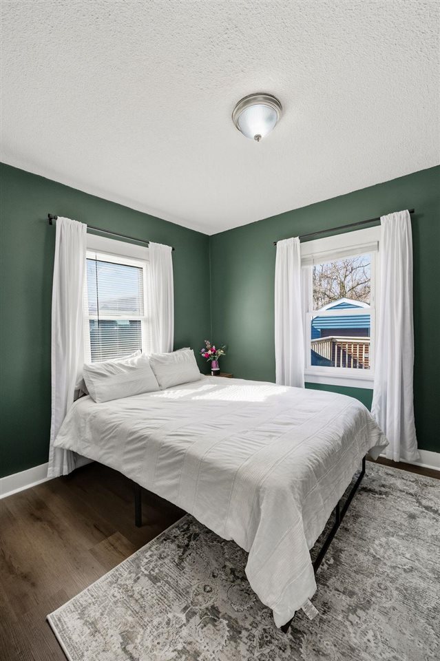 1217 Memorial Drive SE Cedar Rapids IA 52403