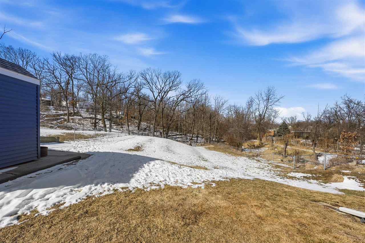 1217 Memorial Drive SE Cedar Rapids IA 52403