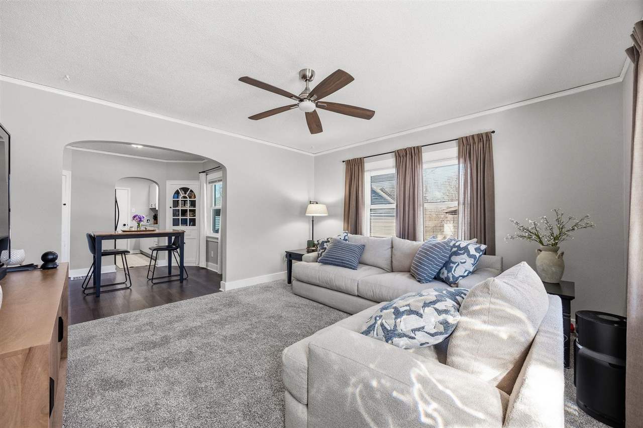 1217 Memorial Drive SE Cedar Rapids IA 52403