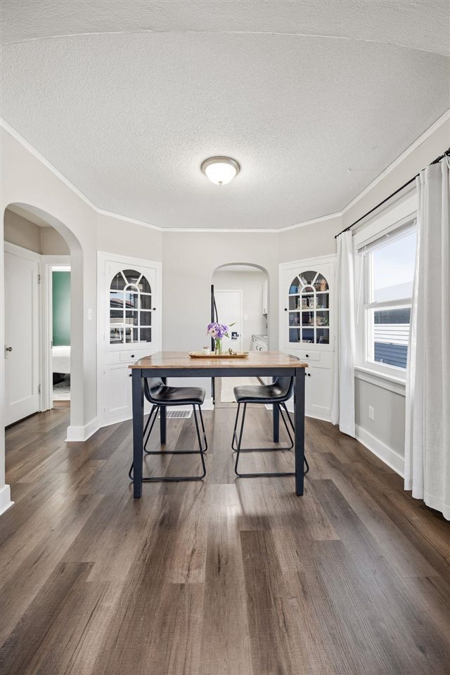 1217 Memorial Drive SE Cedar Rapids IA 52403