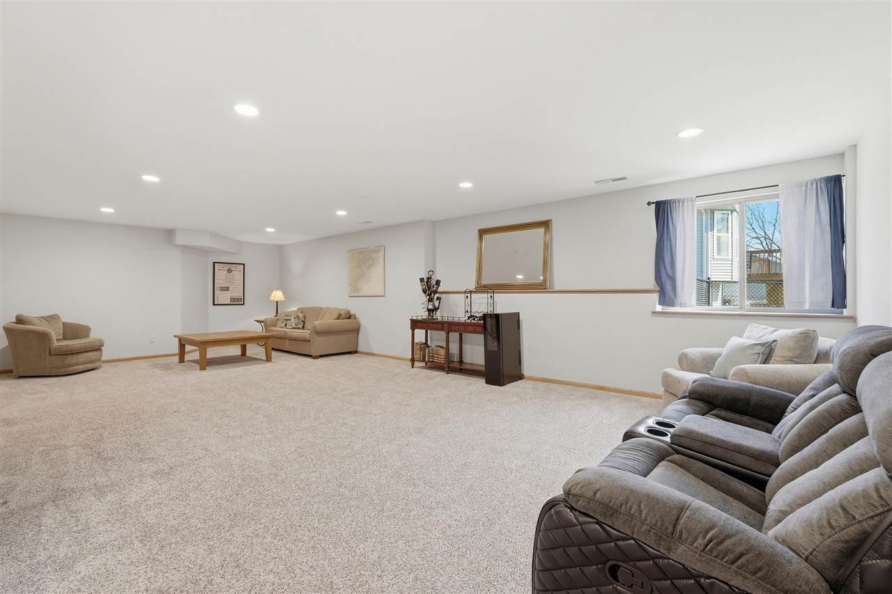 3321 Wintergreen Drive Iowa City IA 52240