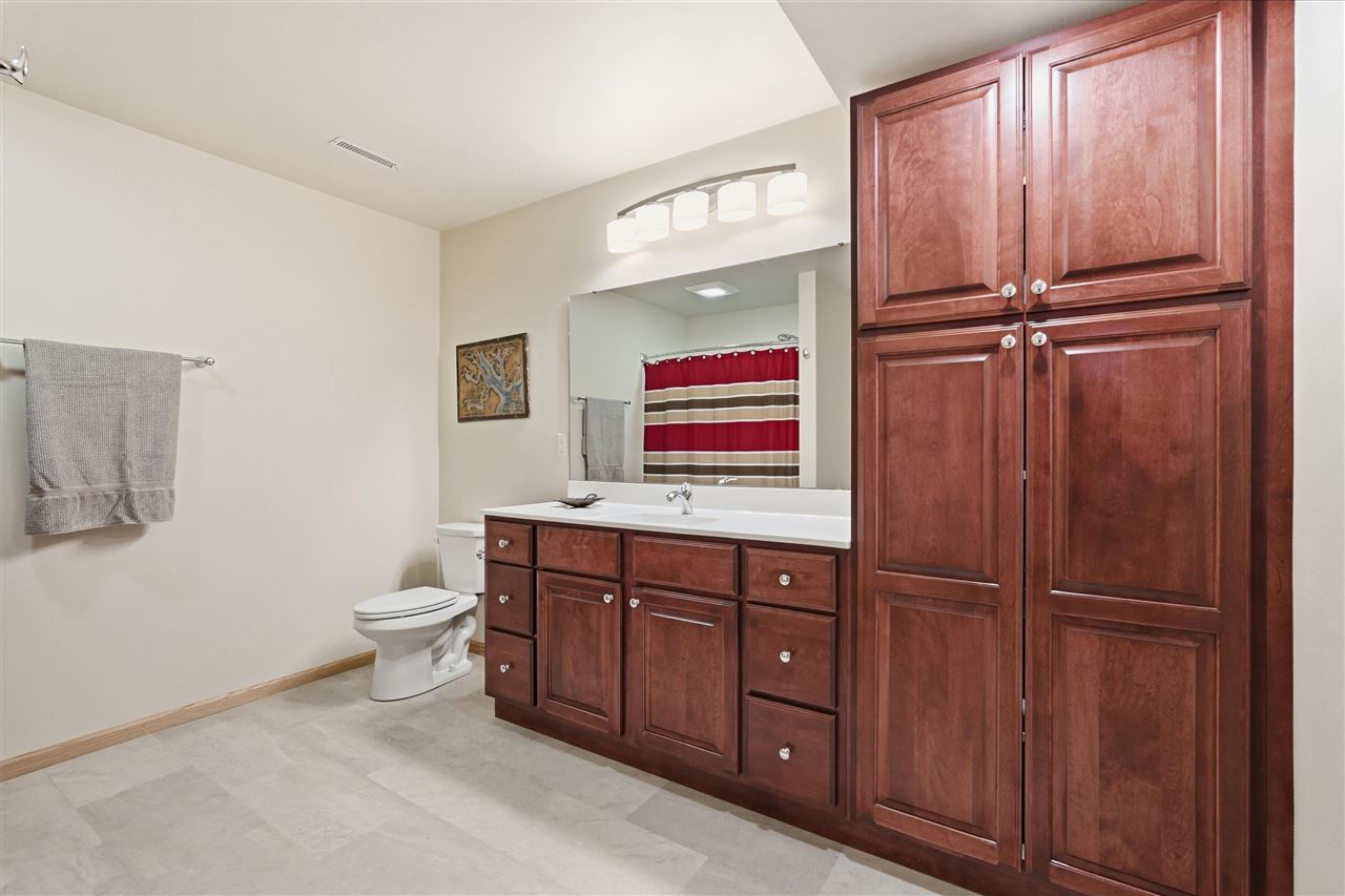 3321 Wintergreen Drive Iowa City IA 52240