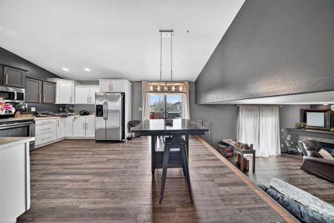 1545 Vesti Lane Iowa City IA 52240