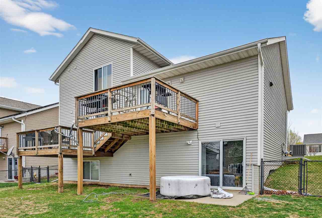 1545 Vesti Lane Iowa City IA 52240