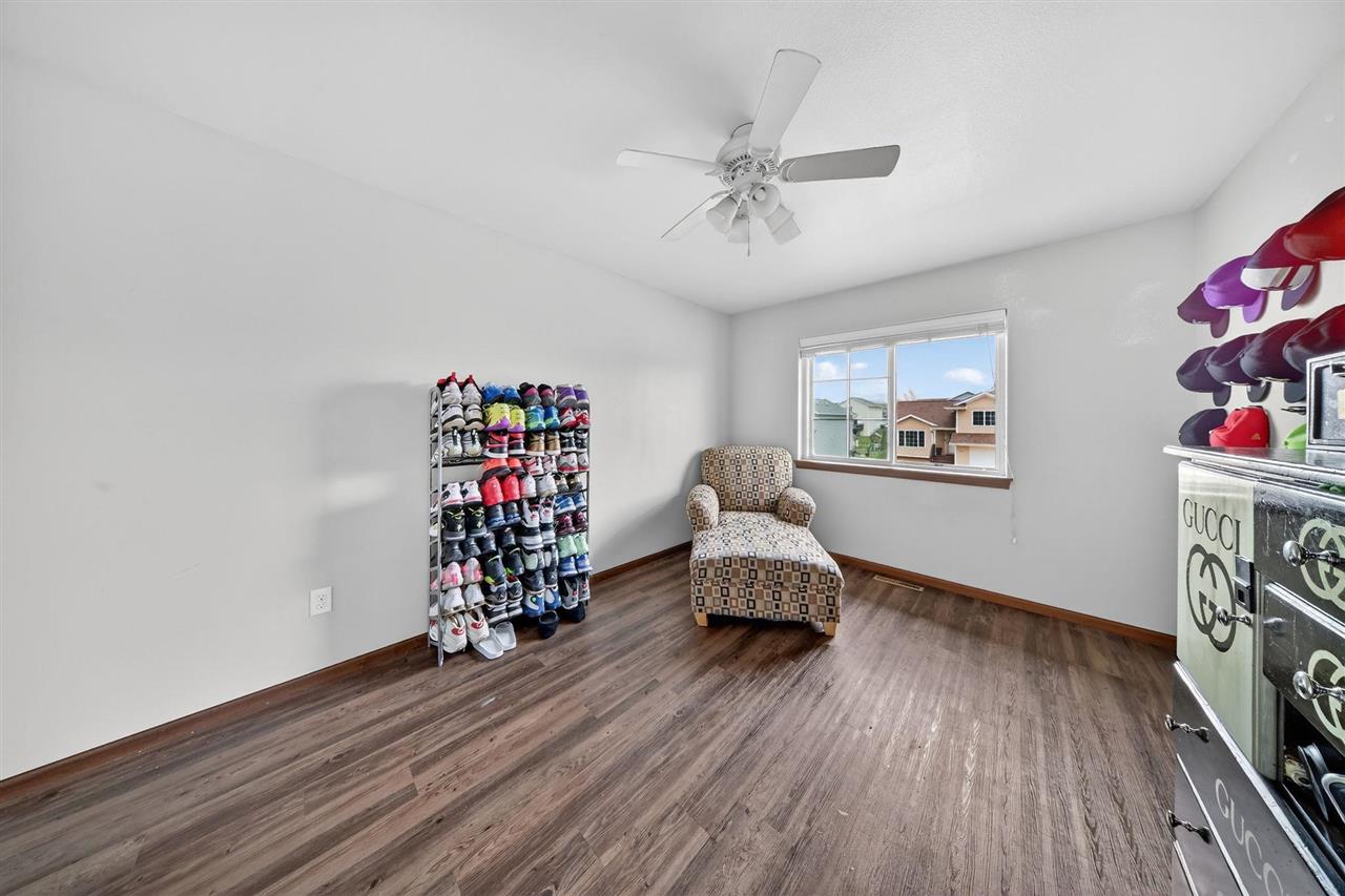 1545 Vesti Lane Iowa City IA 52240