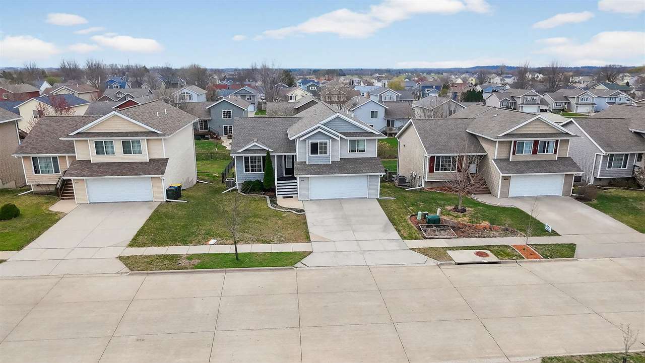 1545 Vesti Lane Iowa City IA 52240