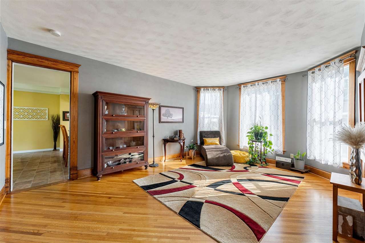 109 W 6th Street Wilton IA 52778