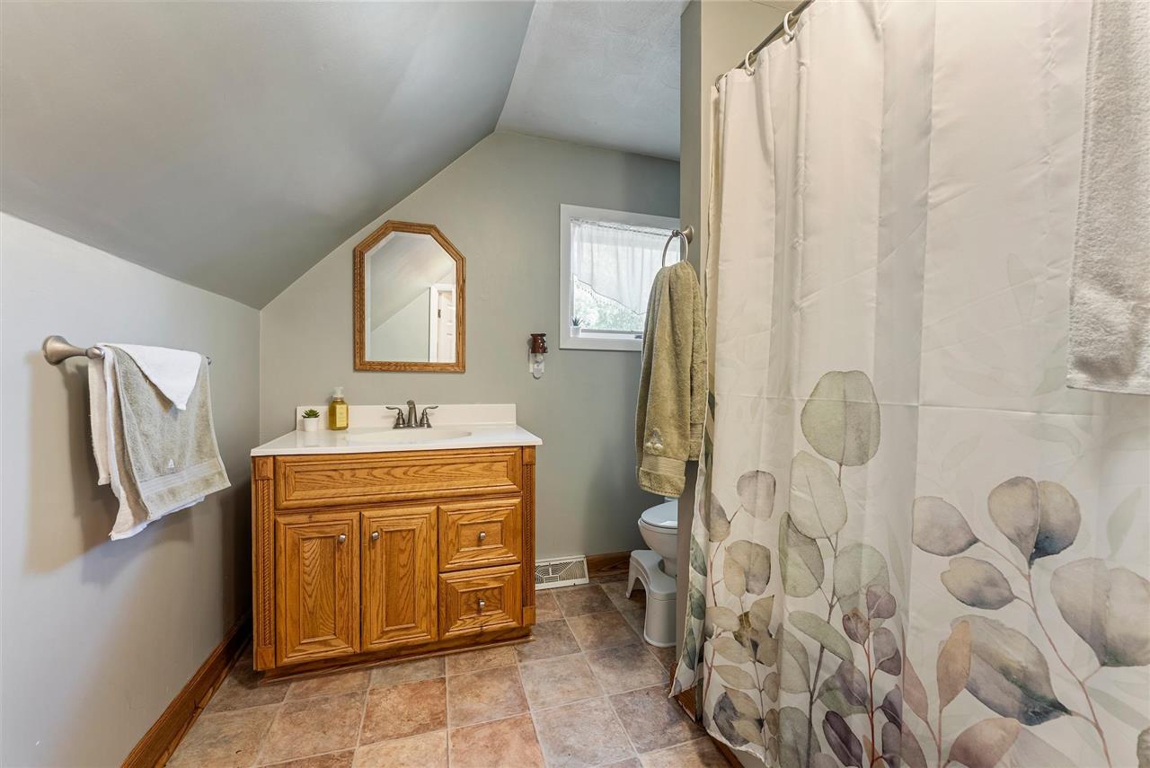 109 W 6th Street Wilton IA 52778