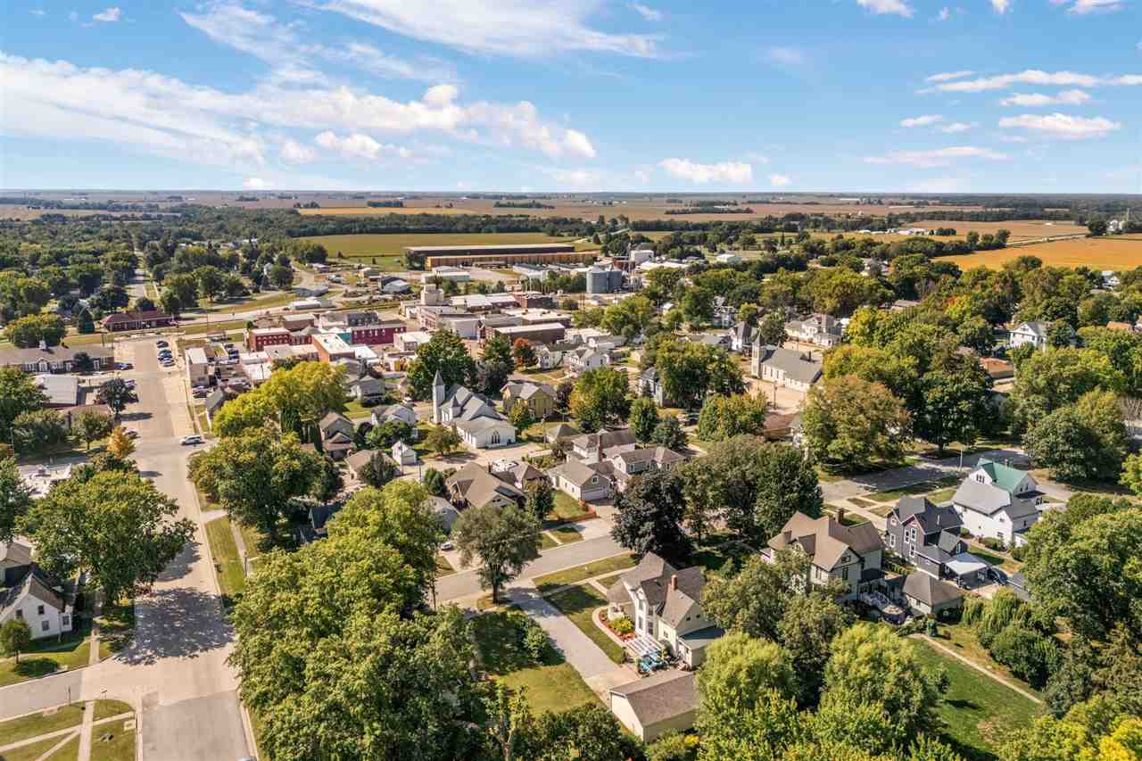 109 W 6th Street Wilton IA 52778