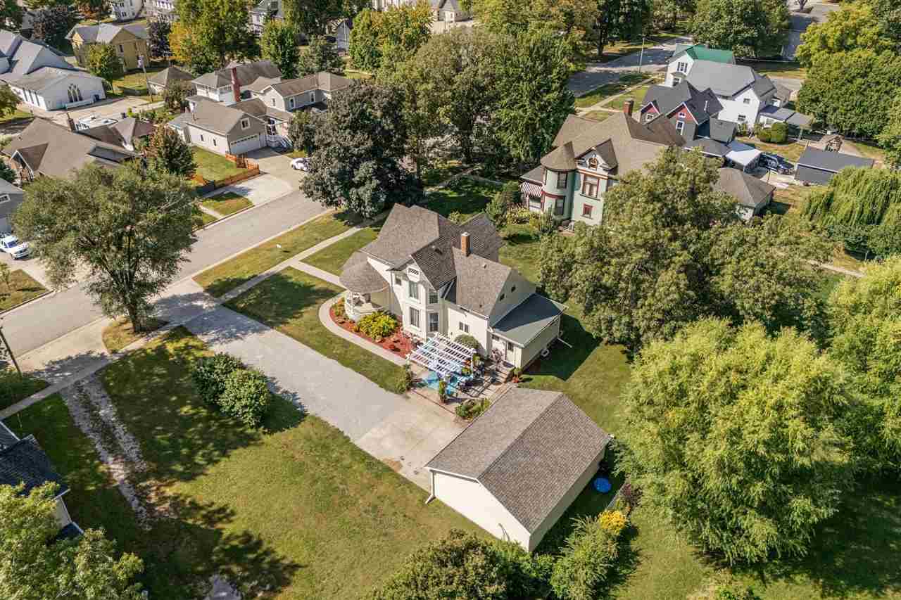 109 W 6th Street Wilton IA 52778