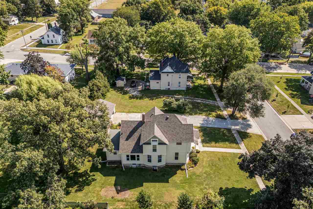 109 W 6th Street Wilton IA 52778