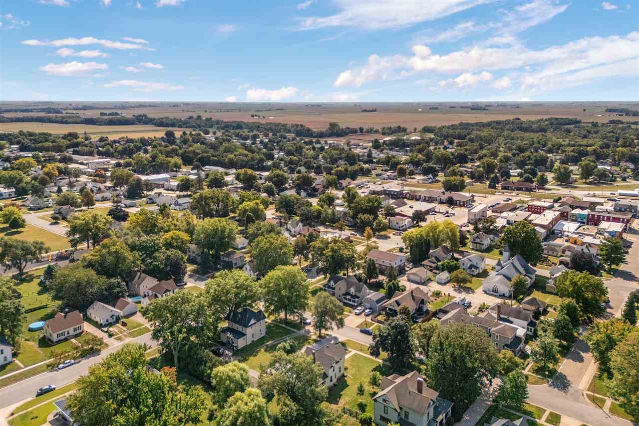 109 W 6th Street Wilton IA 52778