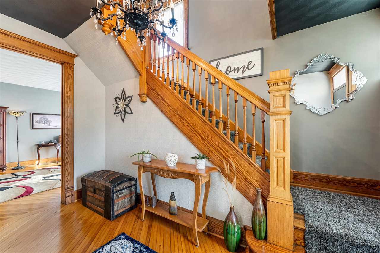 109 W 6th Street Wilton IA 52778
