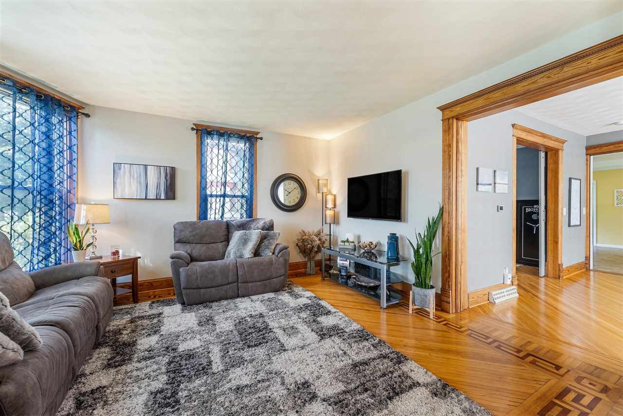 109 W 6th Street Wilton IA 52778