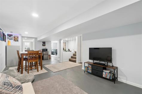 1001 Maquoketa Street Anamosa IA 52202