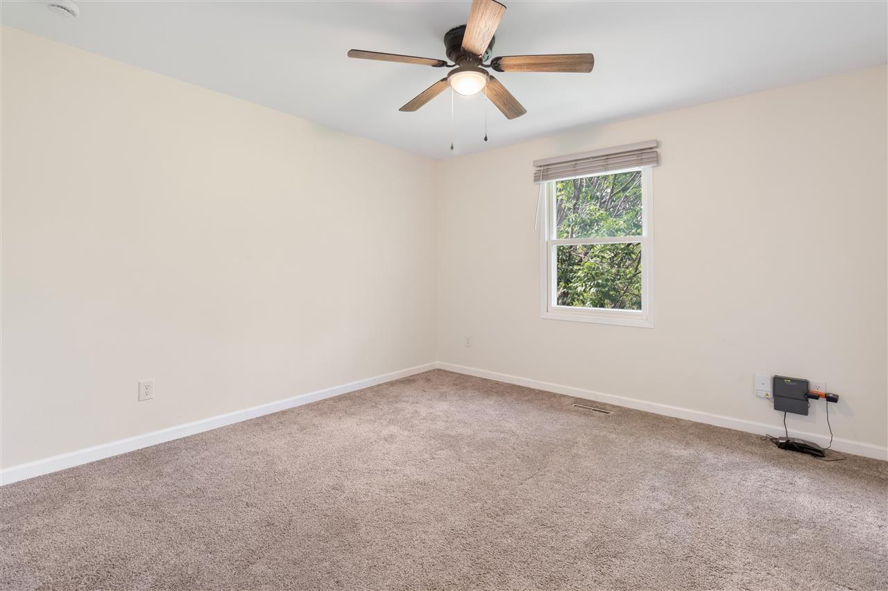 615 W Sovers Street Solon IA 52333