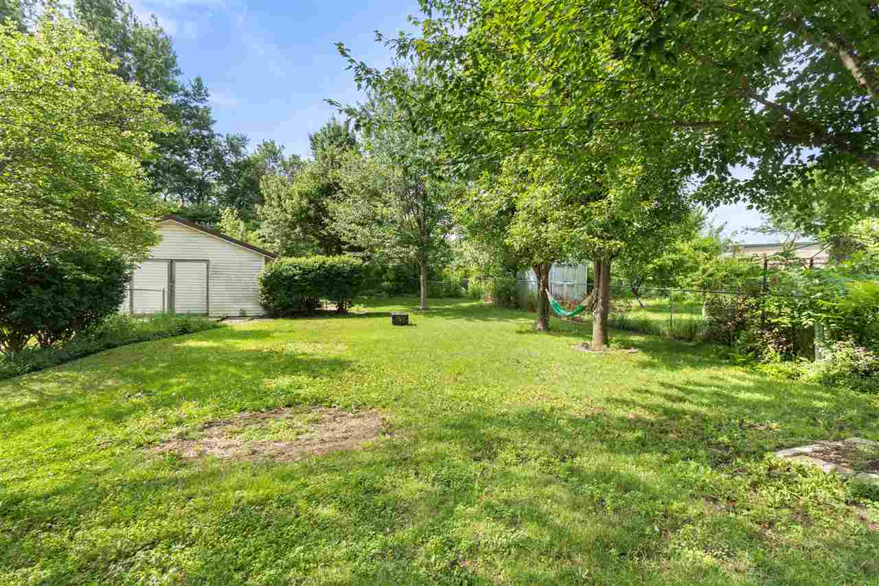 615 W Sovers Street Solon IA 52333