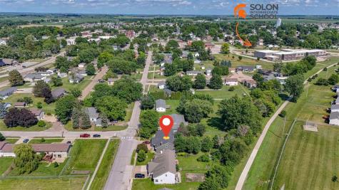 615 W Sovers Street Solon IA 52333