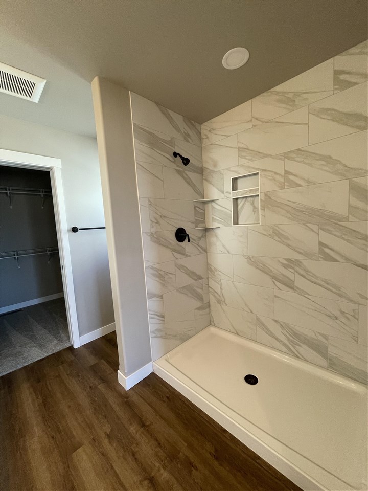 114 Buysse Lane West Liberty IA 52776